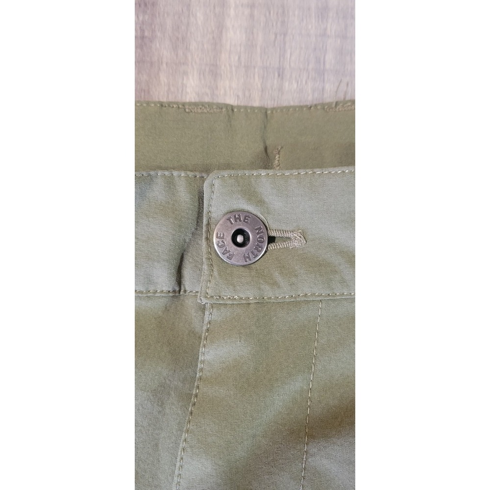 The North Face Rolling Sun Flash Dry Shorts Men's 34 Green Stretch 9" Inseam EUC - Picture 3 of 12